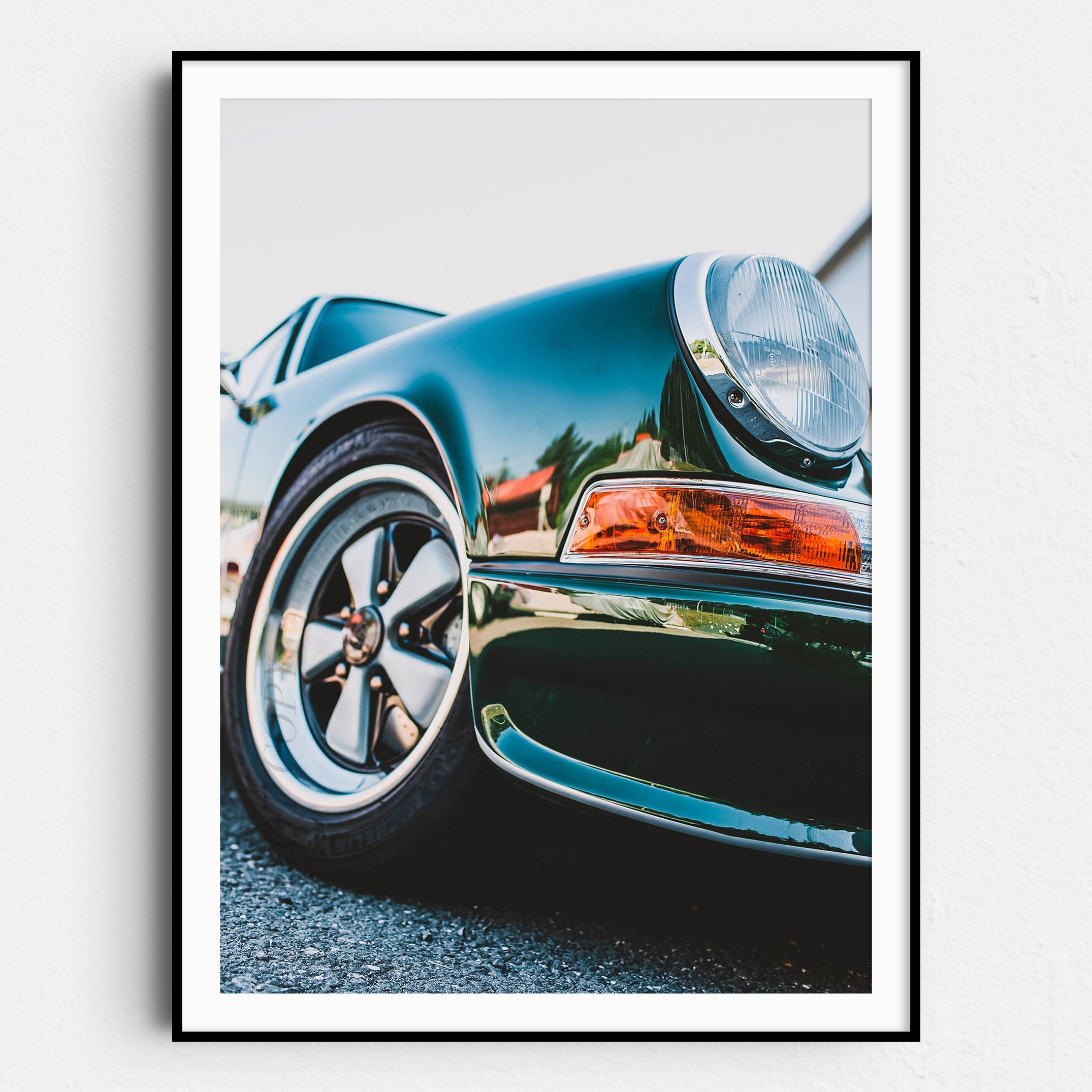 Classic Green Porsche 911 Light